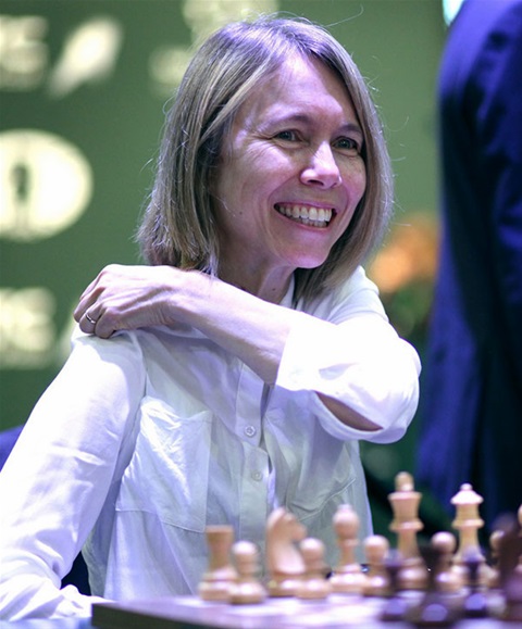 This Is GM Pia Cramling's Chess At The Age Of 19 